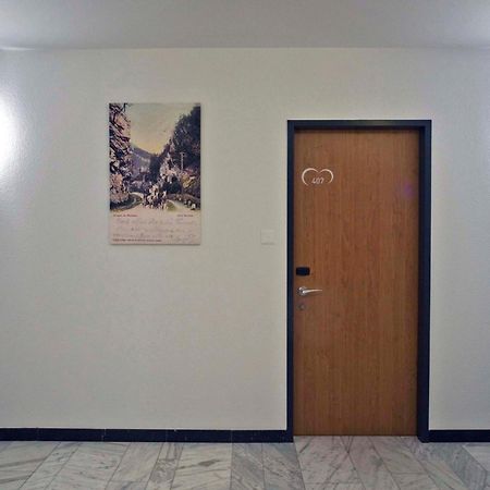 Hotel Oasis Moutier Экстерьер фото